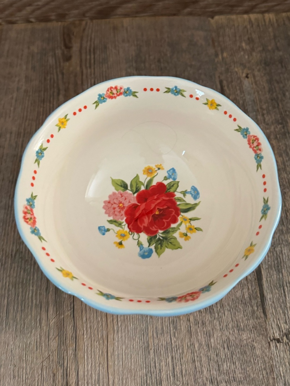 The Pioneer Woman Sweet Rose 6-inch stoneware footed bowl - Picture 2 of 5